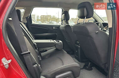 Позашляховик / Кросовер Dodge Journey 2014 в 