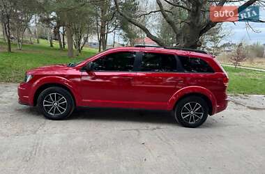 Позашляховик / Кросовер Dodge Journey 2017 в 