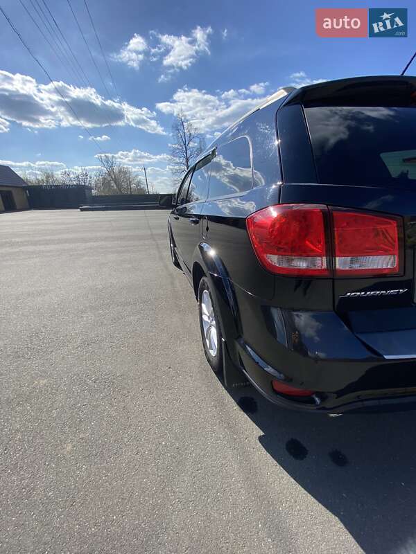 Внедорожник / Кроссовер Dodge Journey 2014 в Благовещенском