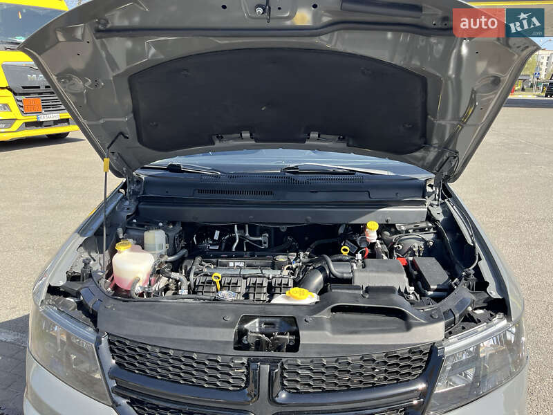 Позашляховик / Кросовер Dodge Journey 2020 в Василькові