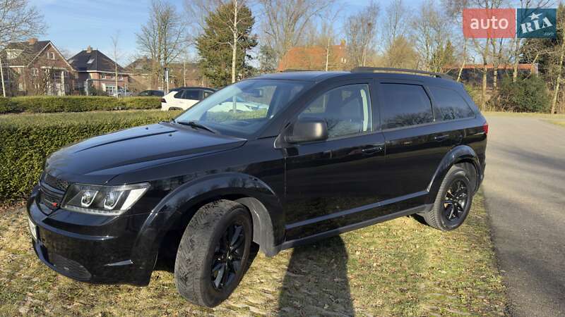 Позашляховик / Кросовер Dodge Journey 2020 в Києві