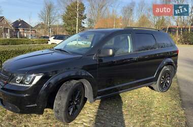 Внедорожник / Кроссовер Dodge Journey 2020 в 