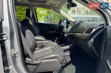 Внедорожник / Кроссовер Dodge Journey 2020 в 