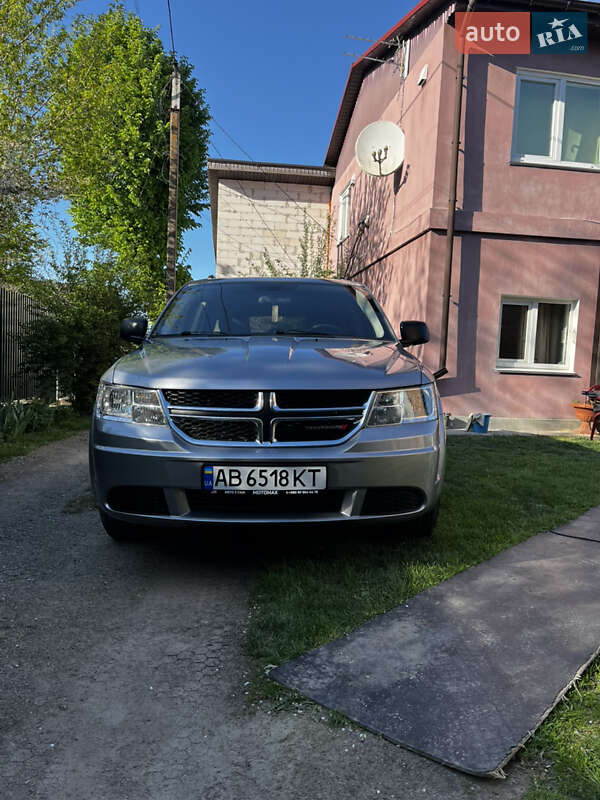 Внедорожник / Кроссовер Dodge Journey 2017 в 