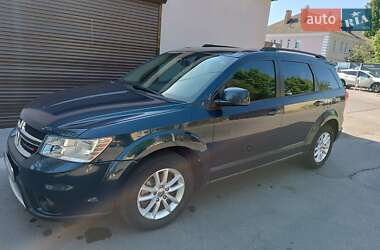 Позашляховик / Кросовер Dodge Journey 2013 в 