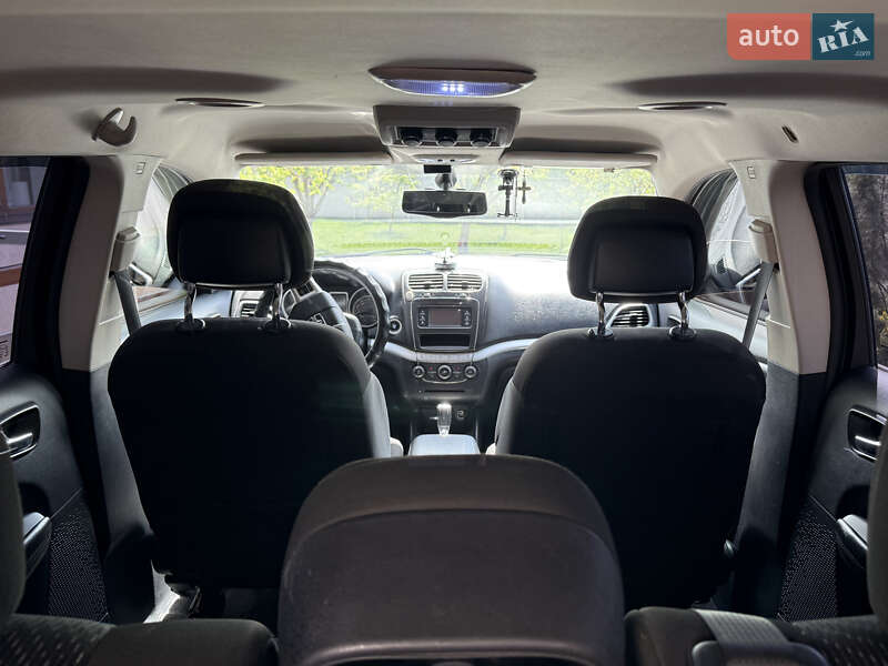 Внедорожник / Кроссовер Dodge Journey 2015 в Виннице