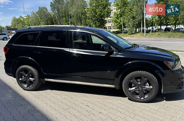 Позашляховик / Кросовер Dodge Journey 2020 в 