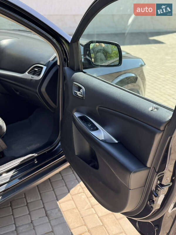 Позашляховик / Кросовер Dodge Journey 2012 в Кривому Розі