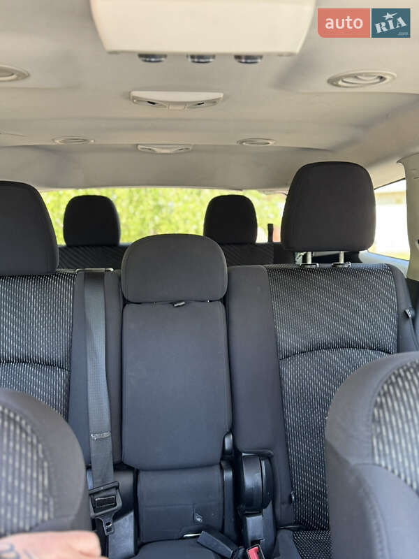 Позашляховик / Кросовер Dodge Journey 2012 в Кривому Розі