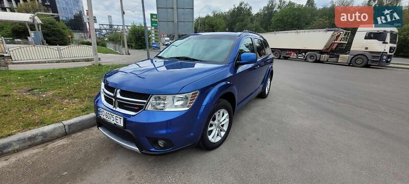 Внедорожник / Кроссовер Dodge Journey 2015 в 