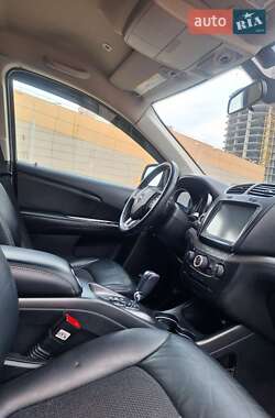 Внедорожник / Кроссовер Dodge Journey 2018 в 