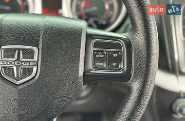 Позашляховик / Кросовер Dodge Journey 2018 в 