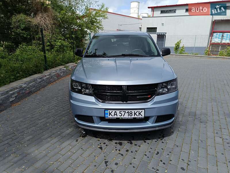 Внедорожник / Кроссовер Dodge Journey 2013 в Ровно