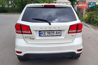 Позашляховик / Кросовер Dodge Journey 2015 в 