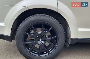 Позашляховик / Кросовер Dodge Journey 2015 в 