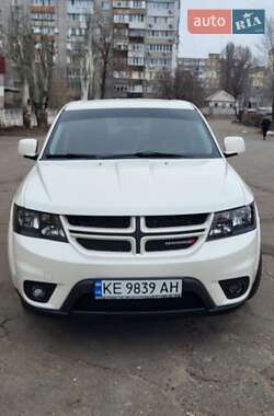 Позашляховик / Кросовер Dodge Journey 2015 в 