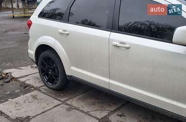 Позашляховик / Кросовер Dodge Journey 2015 в 