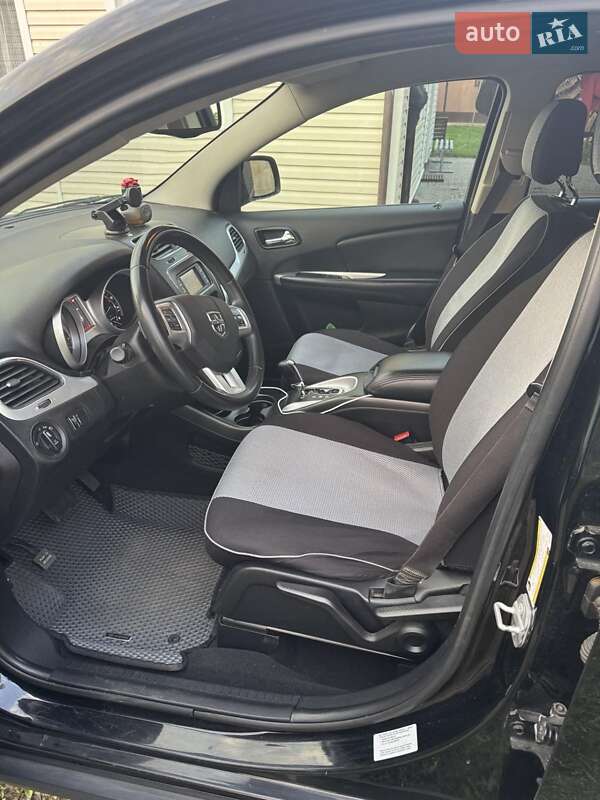 Позашляховик / Кросовер Dodge Journey 2015 в Костопілі