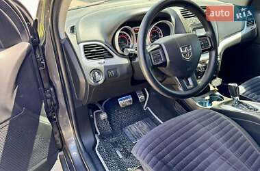 Позашляховик / Кросовер Dodge Journey 2016 в 