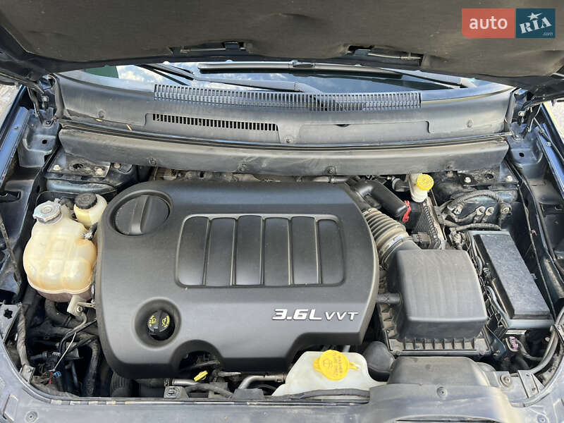 Внедорожник / Кроссовер Dodge Journey 2015 в Ужгороде фото 14 Внедорожник / Кроссовер Dodge Journey 2015 в Ужгороде