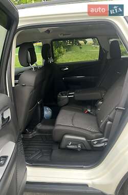 Внедорожник / Кроссовер Dodge Journey 2019 в 