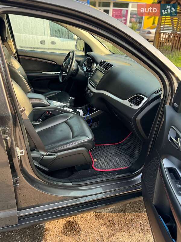 Внедорожник / Кроссовер Dodge Journey 2018 в Березному фото 7 Внедорожник / Кроссовер Dodge Journey 2018 в Березному