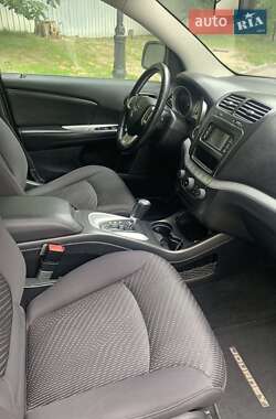 Внедорожник / Кроссовер Dodge Journey 2013 в 