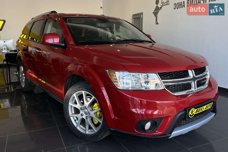 Позашляховик / Кросовер Dodge Journey 2013 в 