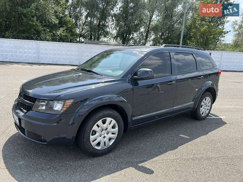 Внедорожник / Кроссовер Dodge Journey 2017 в 