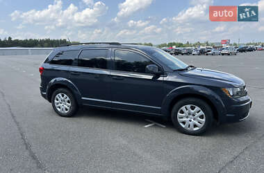 Внедорожник / Кроссовер Dodge Journey 2017 в 