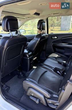 Внедорожник / Кроссовер Dodge Journey 2015 в 