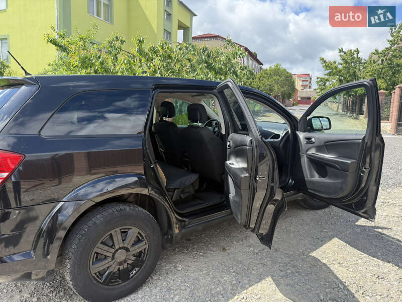 Внедорожник / Кроссовер Dodge Journey 2011 в Тернополе