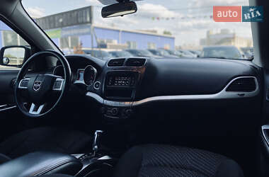 Внедорожник / Кроссовер Dodge Journey 2017 в 