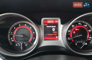 Внедорожник / Кроссовер Dodge Journey 2015 в 