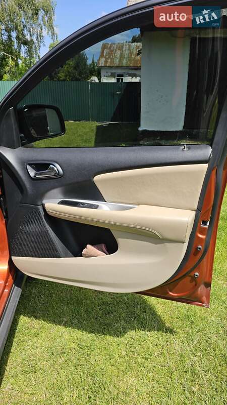 Внедорожник / Кроссовер Dodge Journey 2012 в Радивилове