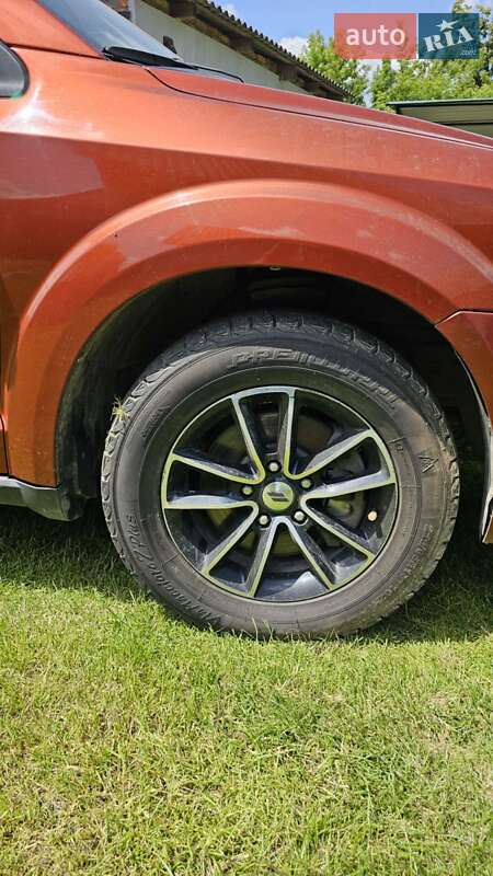 Внедорожник / Кроссовер Dodge Journey 2012 в Радивилове