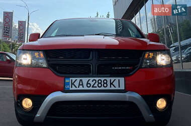Позашляховик / Кросовер Dodge Journey 2018 в 