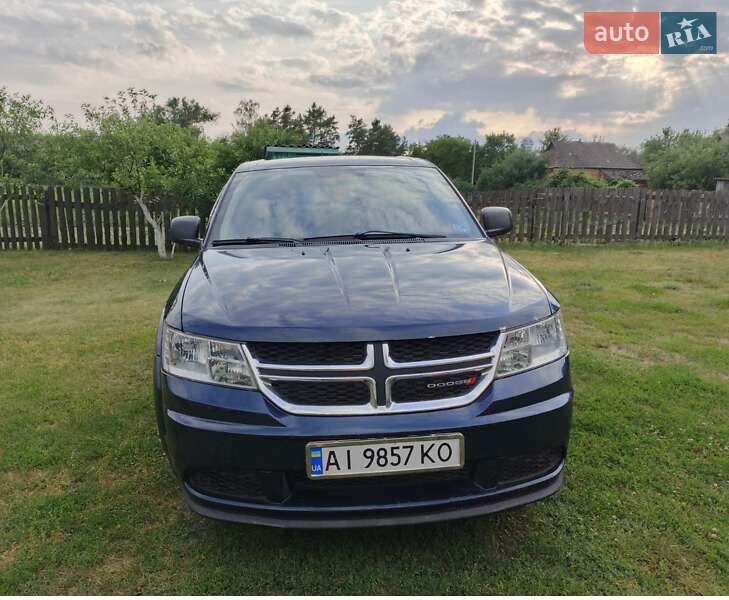 Внедорожник / Кроссовер Dodge Journey 2014 в Гадяче
