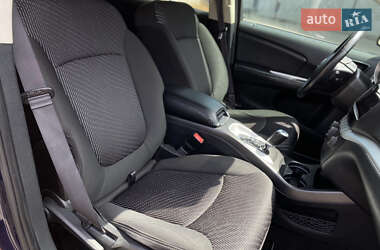 Внедорожник / Кроссовер Dodge Journey 2016 в 