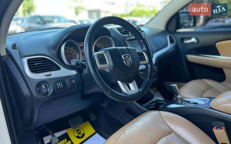 Внедорожник / Кроссовер Dodge Journey 2013 в Ивано-Франковске