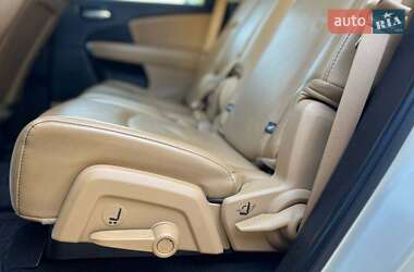 Внедорожник / Кроссовер Dodge Journey 2013 в 