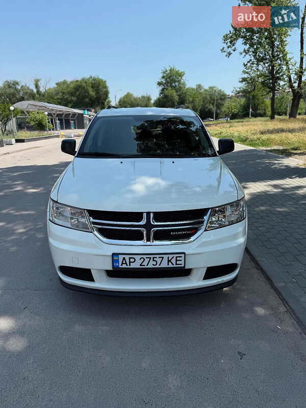 Внедорожник / Кроссовер Dodge Journey 2016 в 
