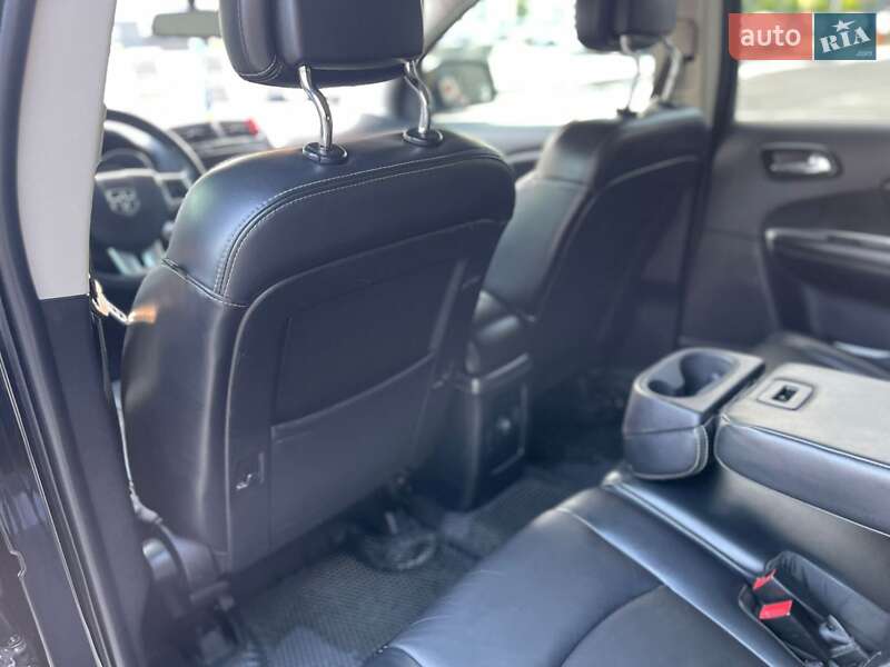 Позашляховик / Кросовер Dodge Journey 2016 в Києві фото 32 Позашляховик / Кросовер Dodge Journey 2016 в Києві