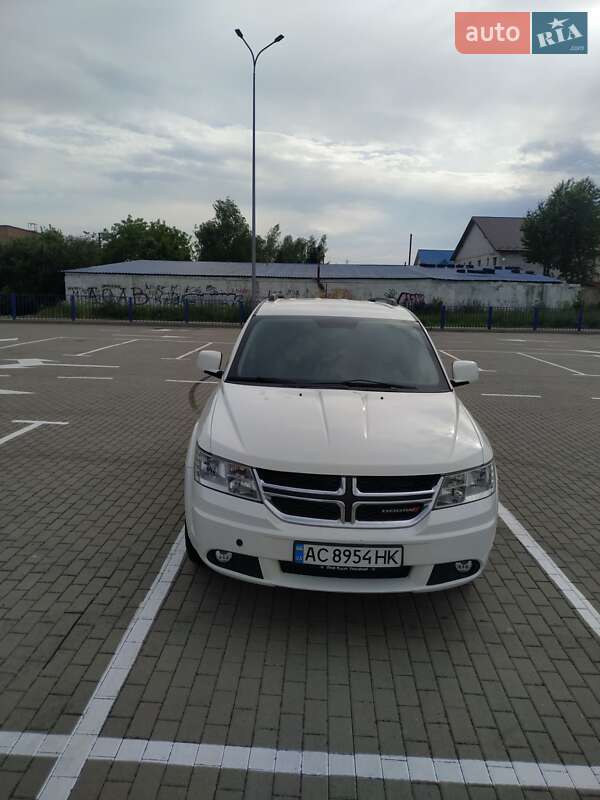 Внедорожник / Кроссовер Dodge Journey 2017 в Нововолынске фото 3 Внедорожник / Кроссовер Dodge Journey 2017 в Нововолынске