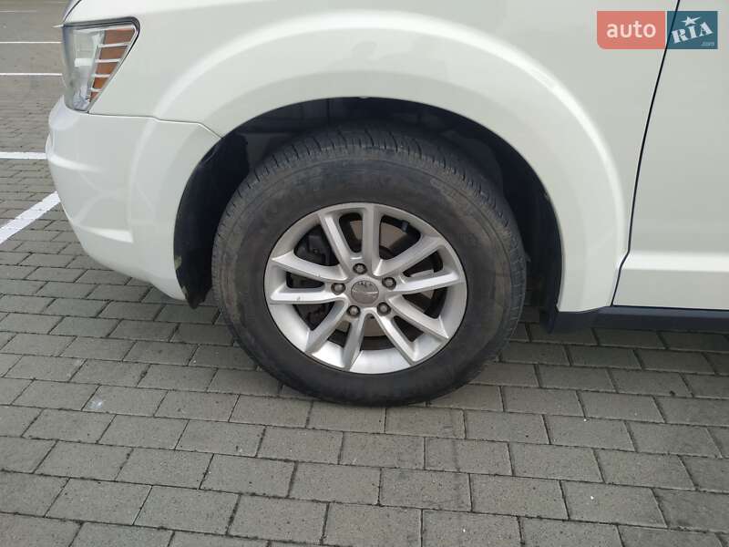 Внедорожник / Кроссовер Dodge Journey 2017 в Нововолынске фото 18 Внедорожник / Кроссовер Dodge Journey 2017 в Нововолынске