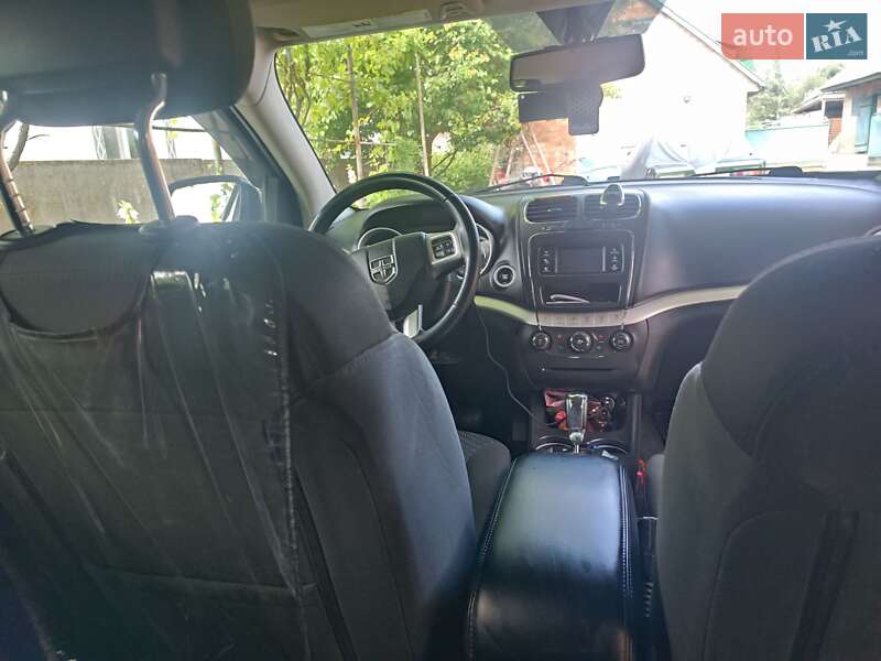 Внедорожник / Кроссовер Dodge Journey 2017 в Мироновке