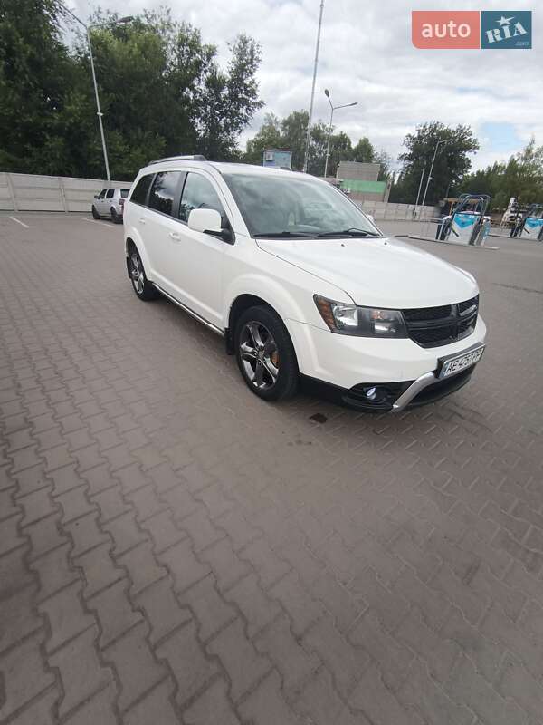 Внедорожник / Кроссовер Dodge Journey 2014 в Кривом Роге