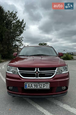 Внедорожник / Кроссовер Dodge Journey 2011 в 