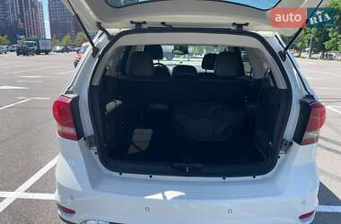 Внедорожник / Кроссовер Dodge Journey 2015 в 