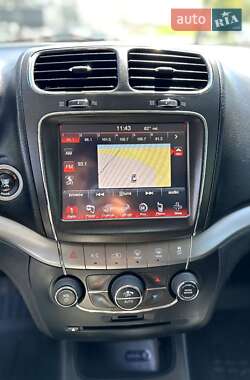 Внедорожник / Кроссовер Dodge Journey 2015 в 